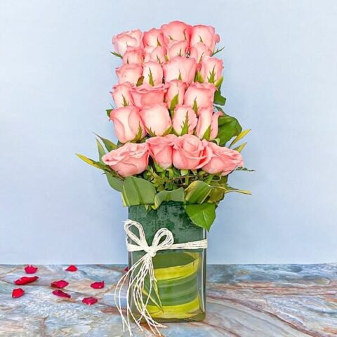 Romantic Pink Roses Glass Vase Arrangement